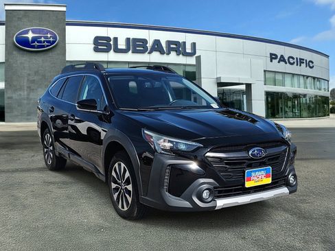 Used 2023 Subaru Outback Limited image 1
