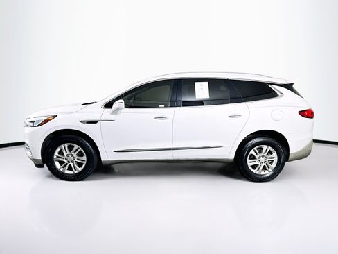 Used 2020 Buick Enclave Essence FWD image 4