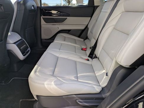 New 2026 Lincoln Nautilus Premier image 18