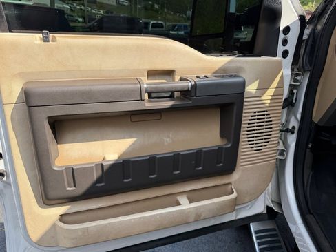 Used 2012 Ford F350 Lariat w/ Lariat Ultimate Pkg image 84