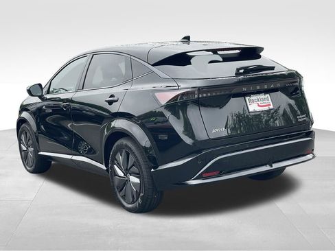 Certified 2025 Nissan Ariya AWD image 5