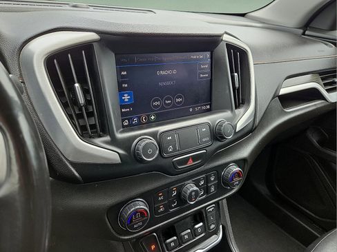 Certified 2020 GMC Terrain SLT FWD image 16