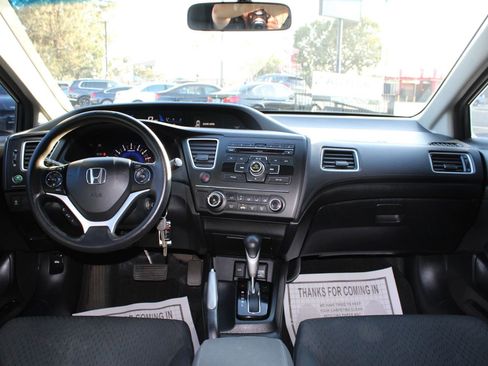 Used 2014 Honda Civic LX image 25