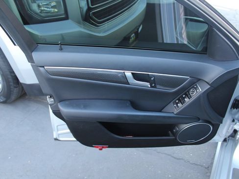 Used 2013 Mercedes-Benz C 63 AMG Sedan image 22