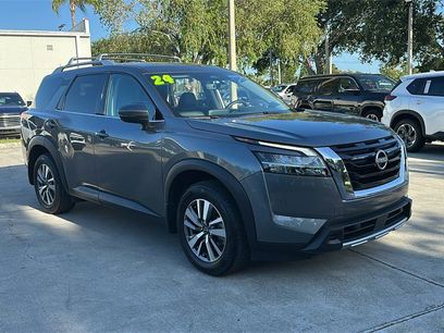Used 2024 Nissan Pathfinder SL