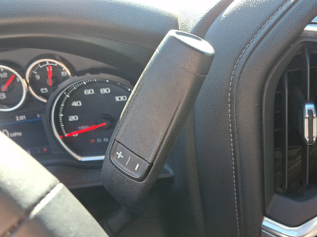 Used 2021 Chevrolet Silverado 1500 LT AWD/4WD image 14