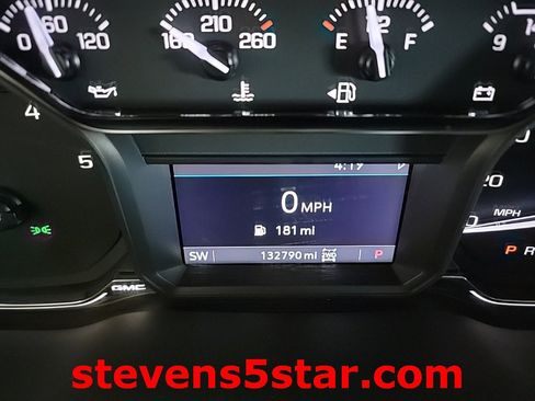 Used 2022 GMC Sierra 2500 SLE w/ SLE Convenience Package image 18