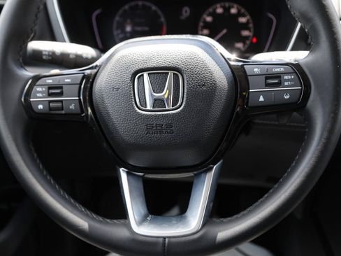 Used 2024 Honda Pilot Touring image 18