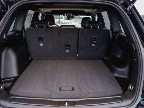 New 2025 Jeep Grand Cherokee Altitude image 27