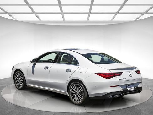 Used 2026 Mercedes-Benz CLA 250 image 2
