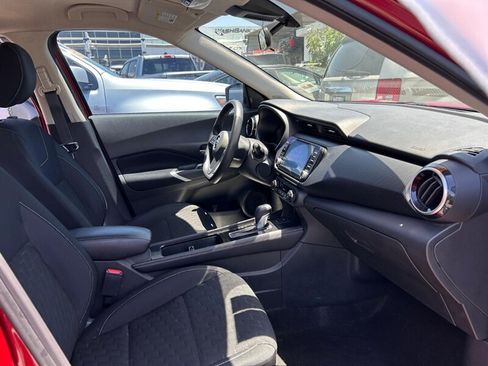 Used 2021 Nissan Kicks SV FWD image 19
