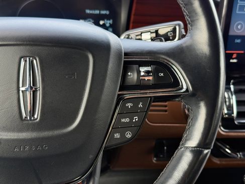 Used 2023 Lincoln Navigator L Reserve w/ Equipment Group 201A image 27