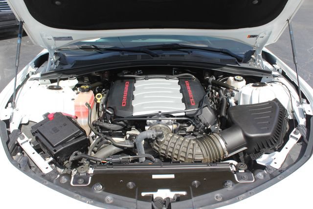 Used 2021 Chevrolet Camaro SS RWD image 27