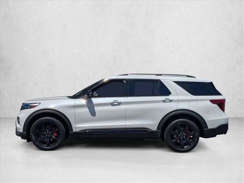 Used 2023 Ford Explorer ST w/ Equipment Group 401A AWD/4WD image 9