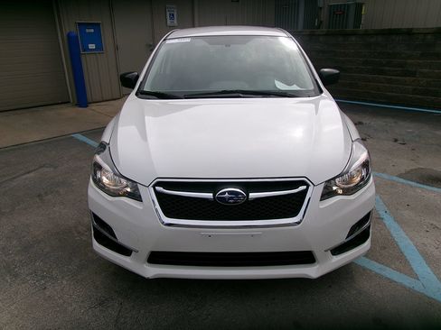 Used 2016 Subaru Impreza 2.0i AWD/4WD image 2