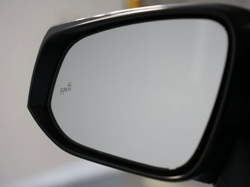 Used 2020 Toyota RAV4 XLE image 25