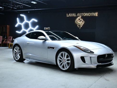 Used 2016 Jaguar F-TYPE S image 5