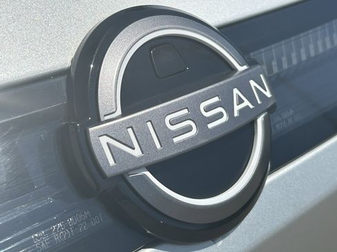 Used 2025 Nissan Murano SL AWD/4WD image 7
