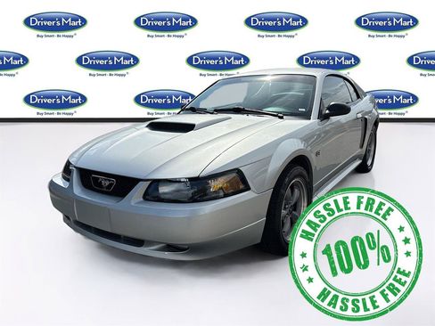 Used 2001 Ford Mustang GT RWD image 3