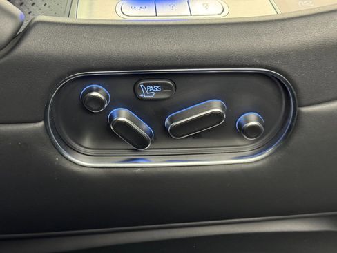 Used 2023 Genesis G90 3.5T image 50