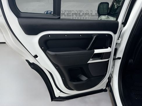 Used 2020 Land Rover Defender 110 S AWD/4WD image 23