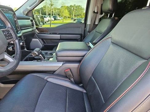 Used 2022 Ford F150 Lariat w/ Equipment Group 502A High AWD/4WD image 14