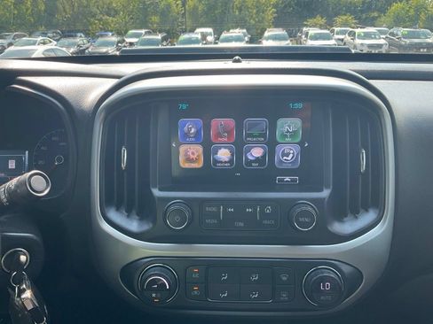Used 2018 Chevrolet Colorado ZR2 AWD/4WD image 18