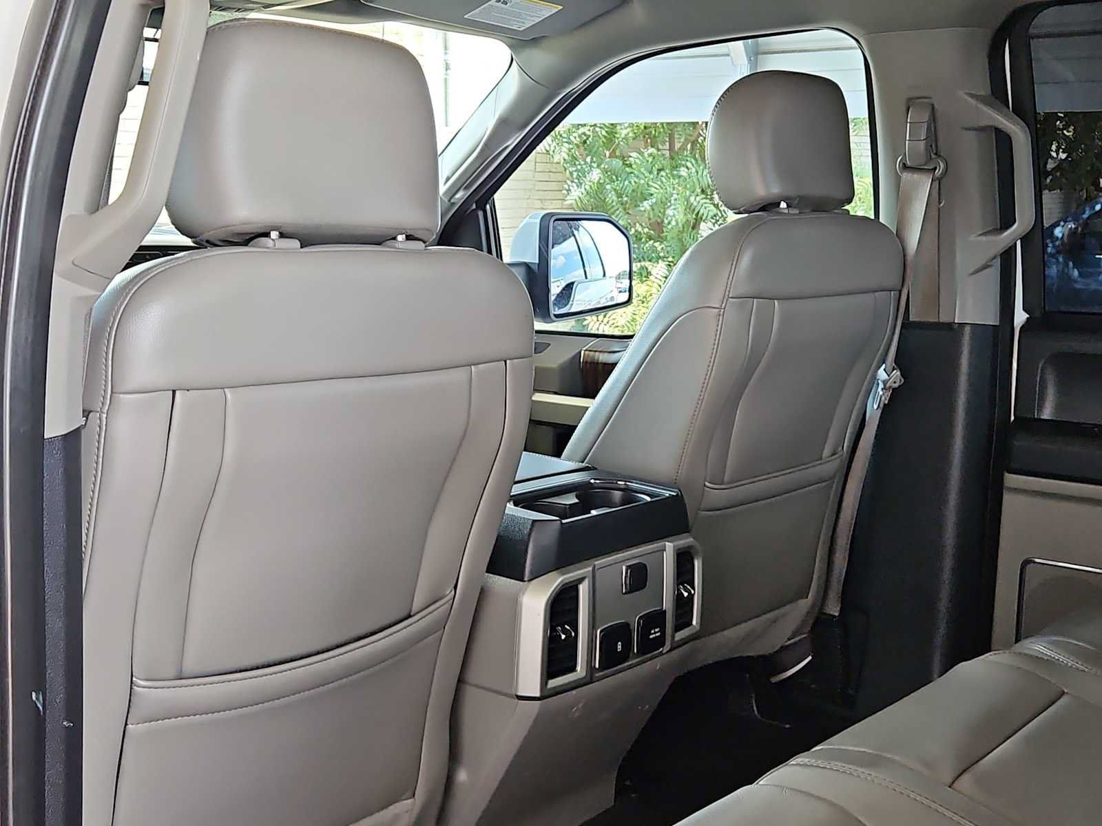 Used 2020 Ford F150 Lariat RWD image 26