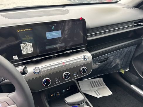 New 2026 Hyundai Kona SE image 16