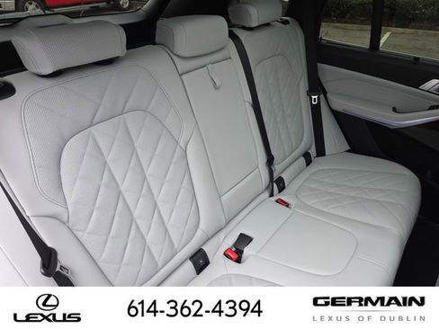 Used 2026 BMW X5 xDrive40i AWD/4WD image 35