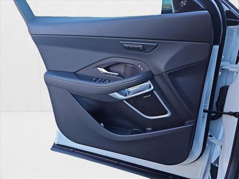 New 2024 Jaguar E-PACE R-Dynamic SE image 27