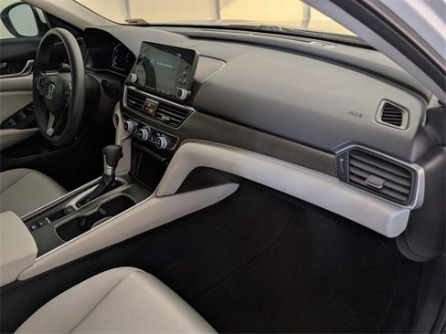 Used 2020 Honda Accord LX image 13
