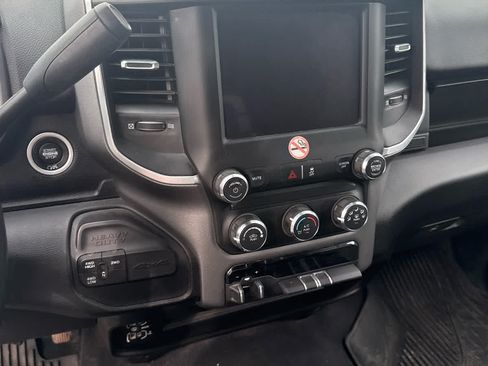 Used 2024 RAM 3500 Big Horn AWD/4WD image 10