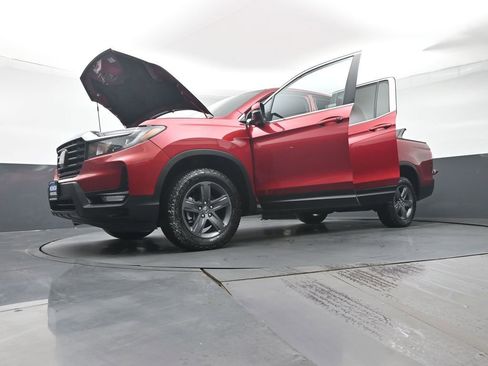 Certified 2023 Honda Ridgeline RTL image 35