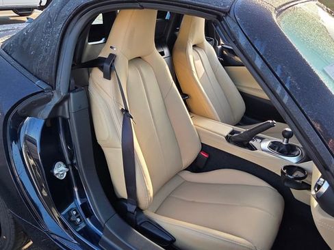 New 2025 MAZDA MX-5 Miata Grand Touring image 17
