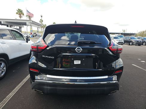 Used 2019 Nissan Murano S image 8