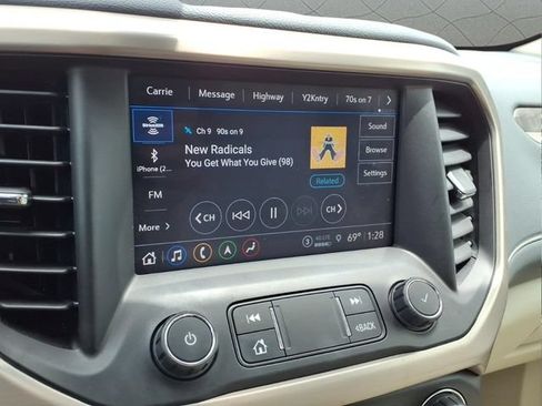 Used 2021 GMC Acadia Denali w/ Denali Ultimate Package AWD/4WD image 25
