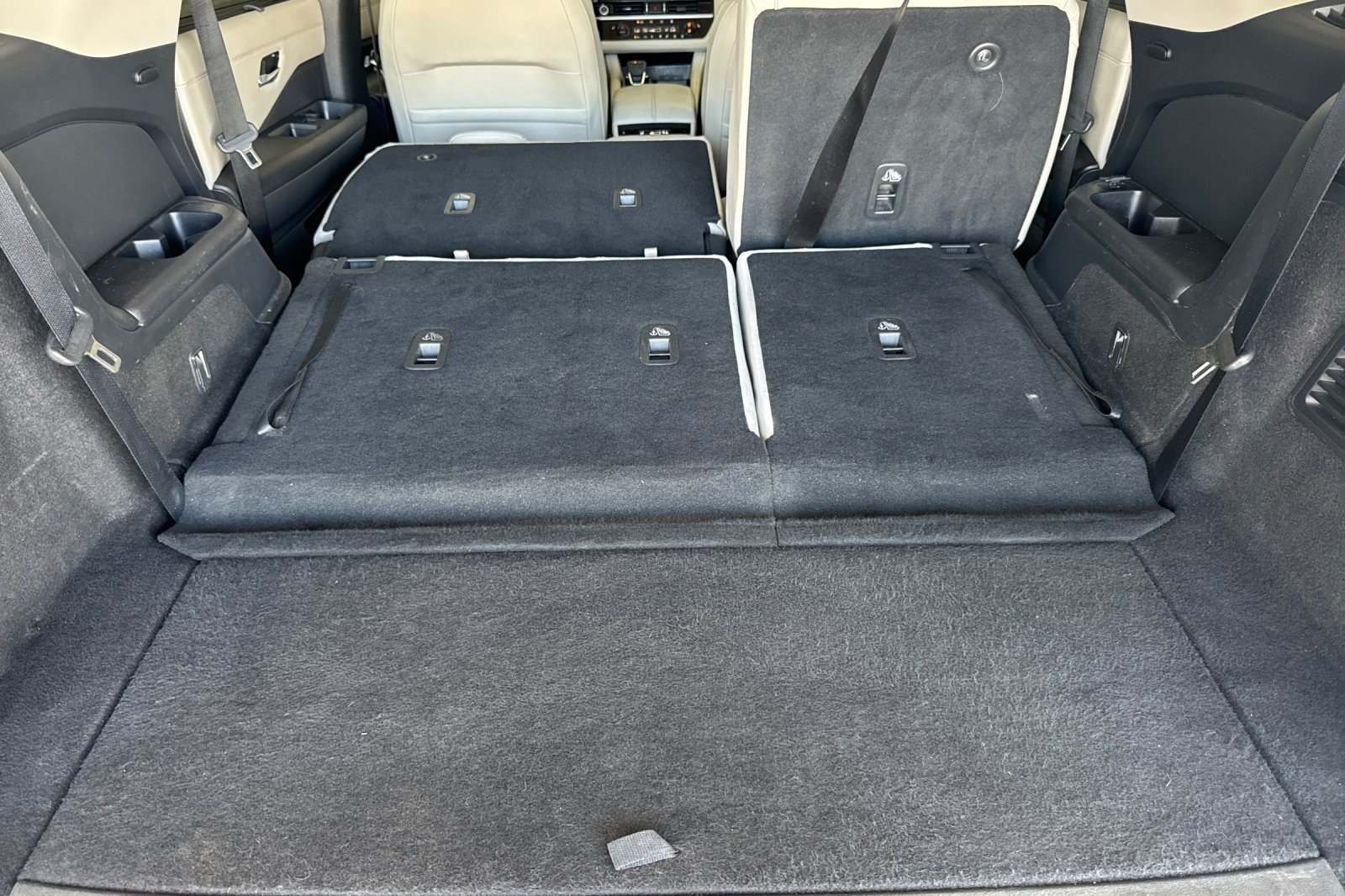 Used 2022 Nissan Pathfinder SL FWD image 15