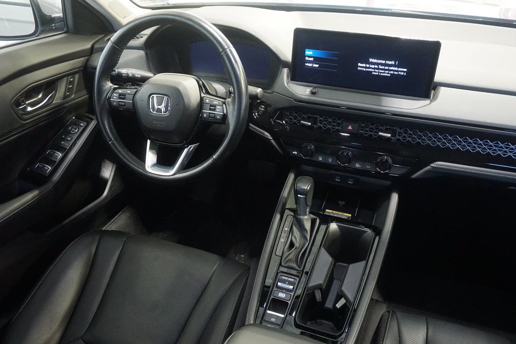 Used 2024 Honda Accord Touring image 29