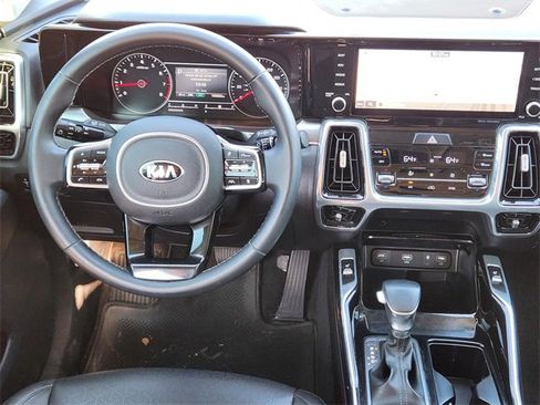 Used 2021 Kia Sorento SX image 28