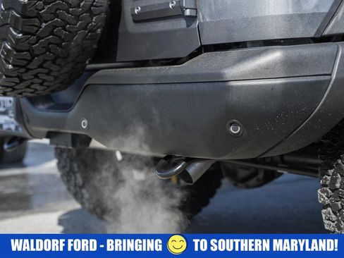 Used 2025 Ford Bronco Badlands image 7