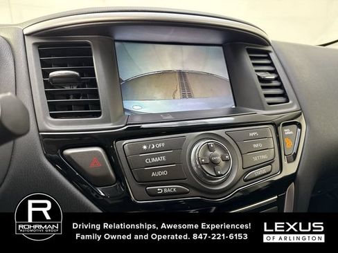 Used 2020 Nissan Pathfinder S AWD/4WD image 8