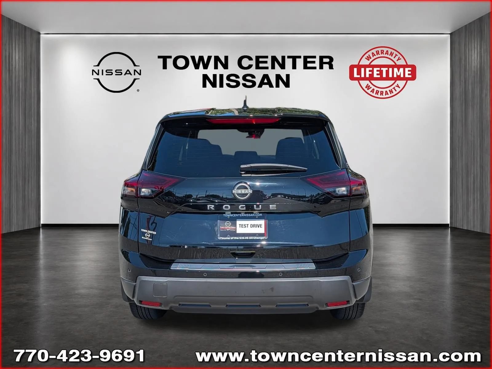 Used 2025 Nissan Rogue SV FWD image 6