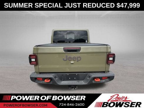 Used 2025 Jeep Gladiator Mojave w/ Convenience Group AWD/4WD image 6