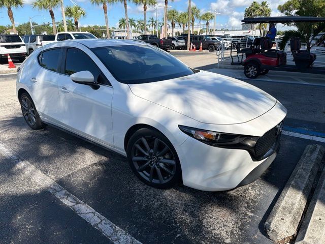 Used 2021 MAZDA MAZDA3 s FWD image 1