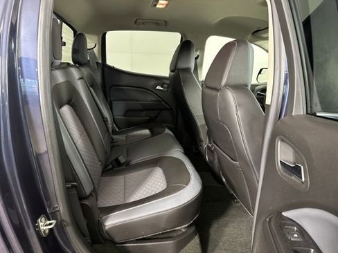 Used 2018 Chevrolet Colorado Z71 w/ Centennial Edition image 27