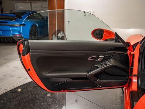 Used 2017 Porsche 718 Boxster S image 40