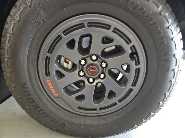 Certified 2025 Nissan Frontier PRO-4X w/ Pro Premium Package AWD/4WD image 28