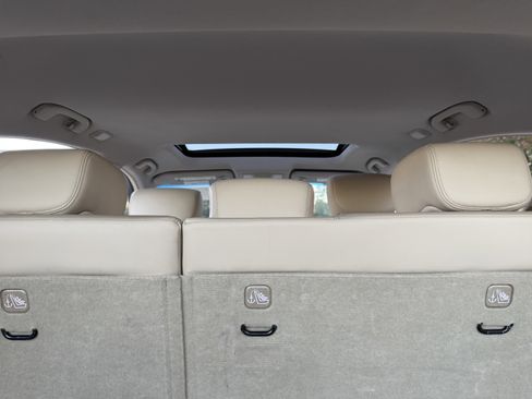 Used 2017 INFINITI QX70 2WD w/ Premium Package image 23