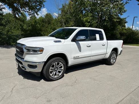 Used 2023 RAM 1500 Limited AWD/4WD image 2